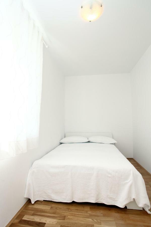 Residence Jagodje 이졸라 외부 사진